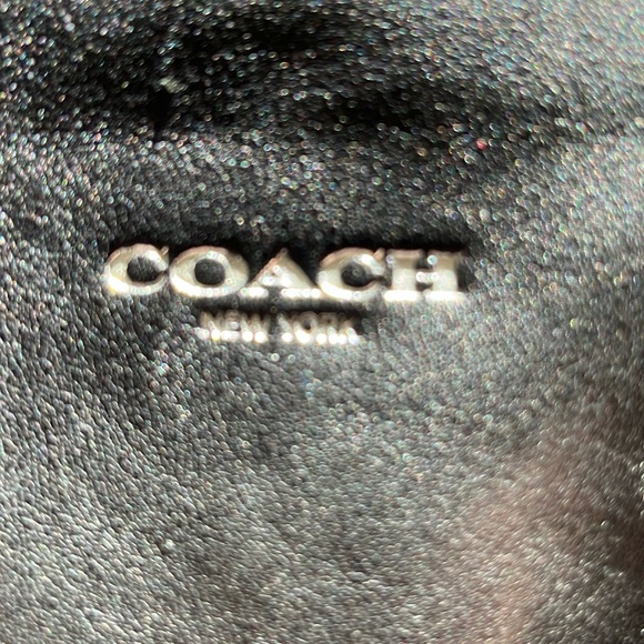 Perfect! Perfect! Coach Legacy Leather Molly Bag - Picture 2 of 16